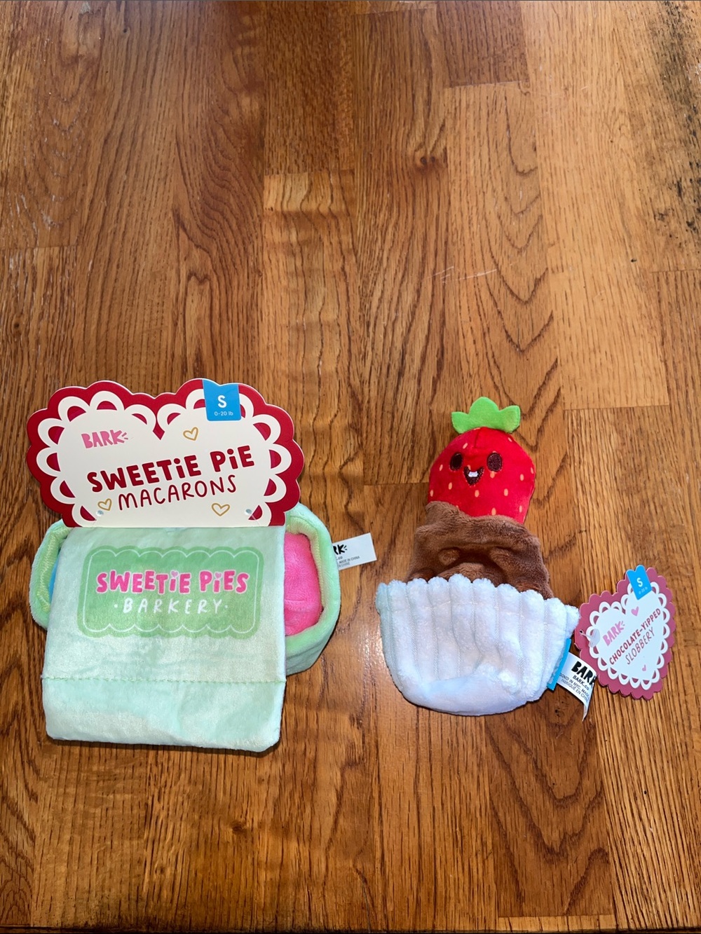 NWT Bark Sweetie Pie Macarons Plush Toy Set - Pink, Green, Red, Brown, White